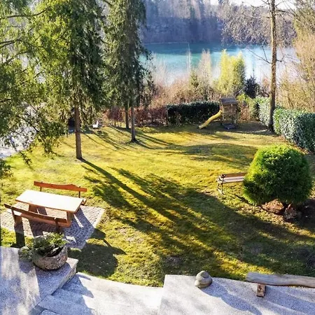 Zbilje Lake House ميدفودِ