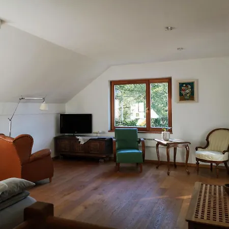 Zbilje Lake House * ميدفودِ